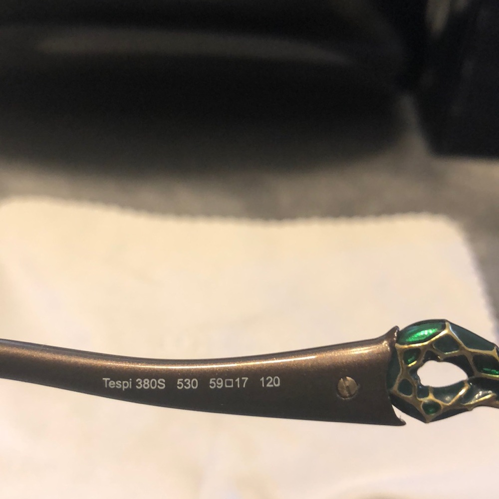 Roberto Cavalli Sunglasses Women - Picture 6 of 6